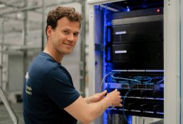 Zij-instromer-is-blij-met-zijn-baan