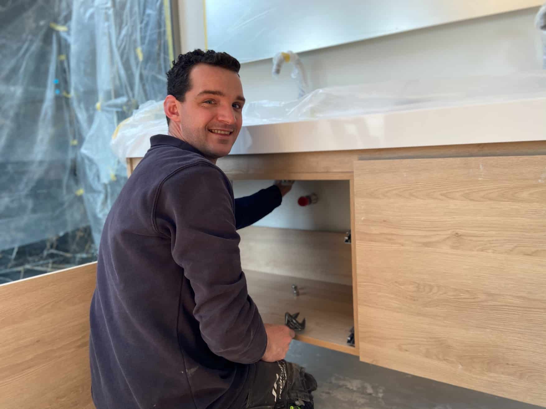 Opleiding loodgieter: loodgieter badkamer